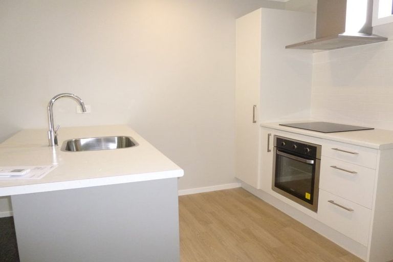 Photo of property in 27u6 Campbell Street, Frankton, Hamilton, 3204