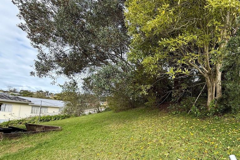 Photo of property in 25 Glenfinn Place, Massey, Auckland, 0614