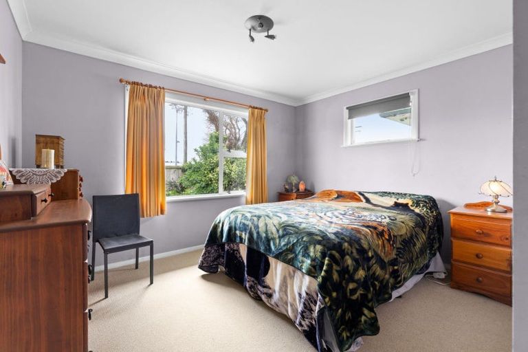 Photo of property in 26 Grey Street, Woodville, 4920