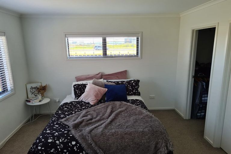 Photo of property in 16 Marion Crescent, Papamoa Beach, Papamoa, 3118