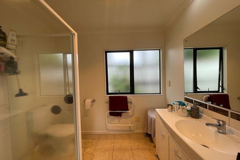 Photo of property in 311 Chapel Road, Flat Bush, Auckland, 2016