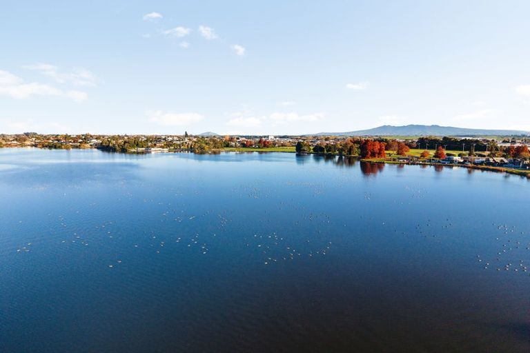 Photo of property in 124 Lake Road, Frankton, Hamilton, 3204