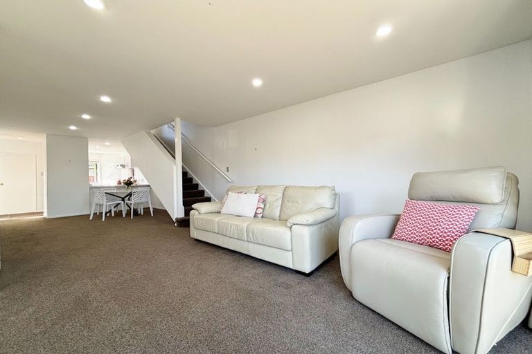 Photo of property in 1a Kipax Place, Riccarton, Christchurch, 8011