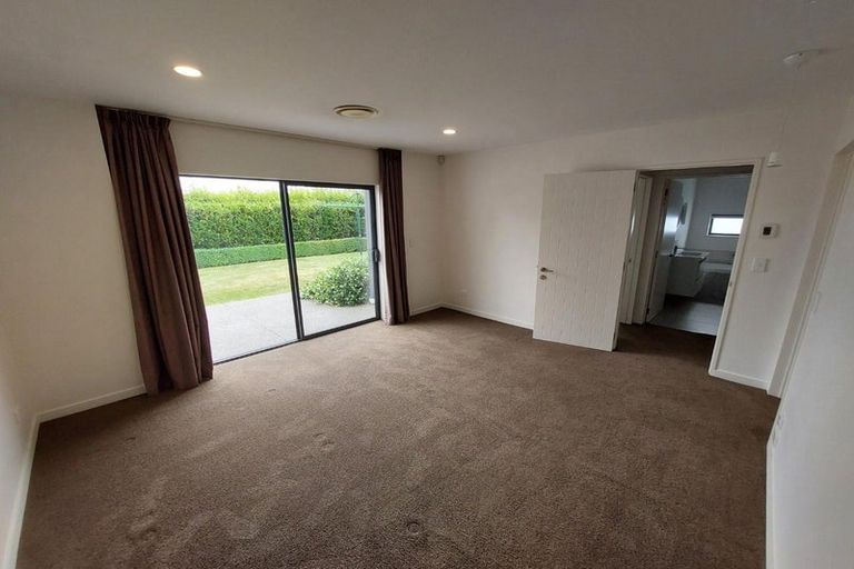 Photo of property in 21 Maclaren Road, Wigram, Christchurch, 8042