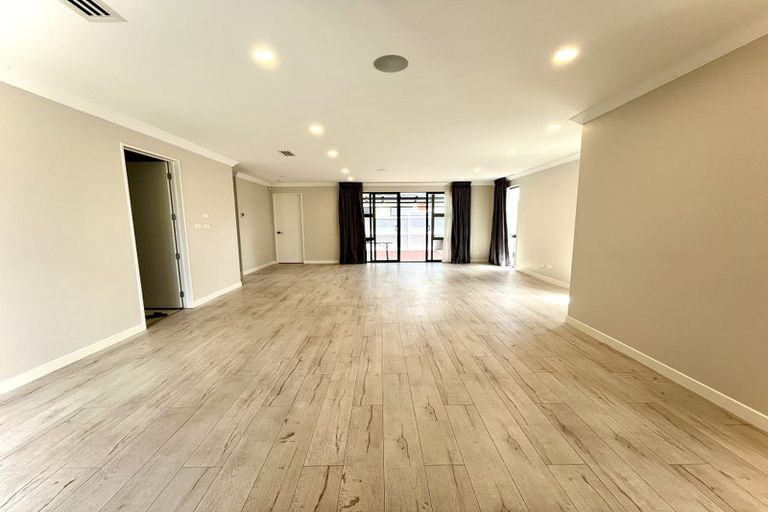 Photo of property in 1 Sager Midgley Road, Hobsonville, Auckland, 0616