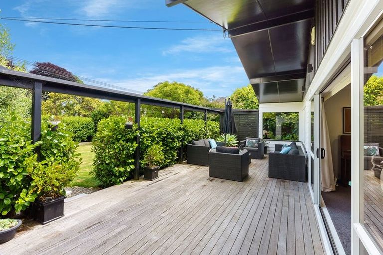 Photo of property in 7 Ngarara Road, Waikanae, 5036