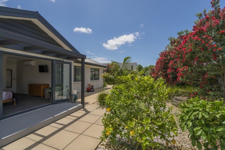 Photo of property in 22 Kupe Drive, Whitianga, 3510