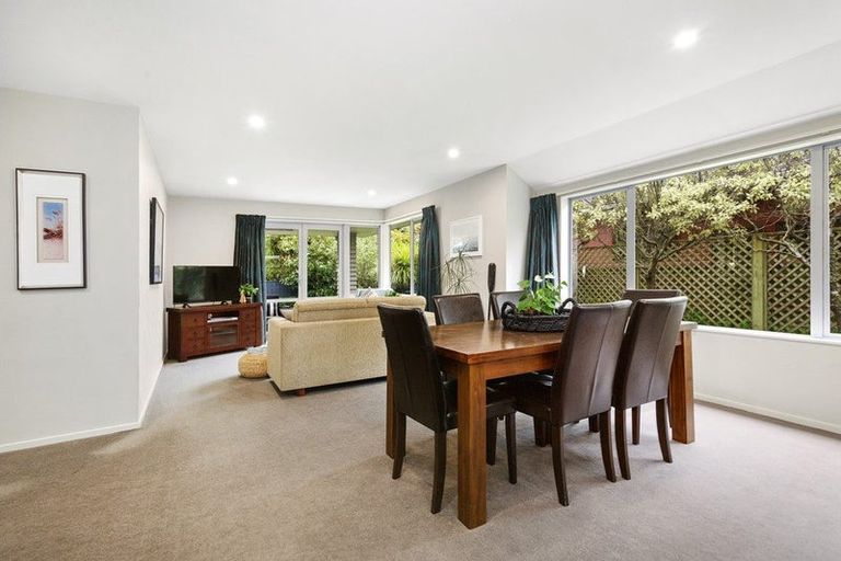 Photo of property in 6a Luckie Street, Tawa, Wellington, 5028