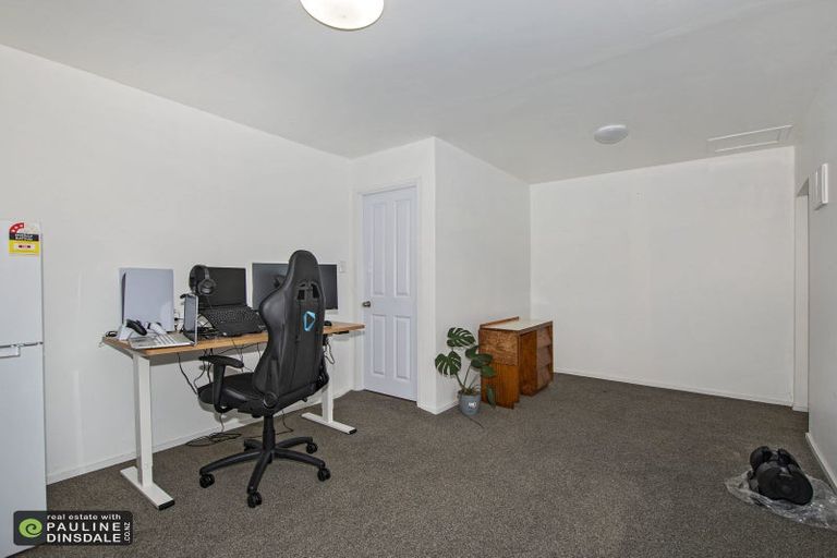 Photo of property in 24 Mountain Road, Morningside, Whangarei, 0110