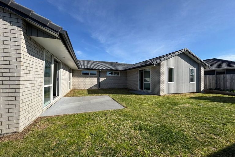 Photo of property in 11 Kuru Place, Papamoa, 3118
