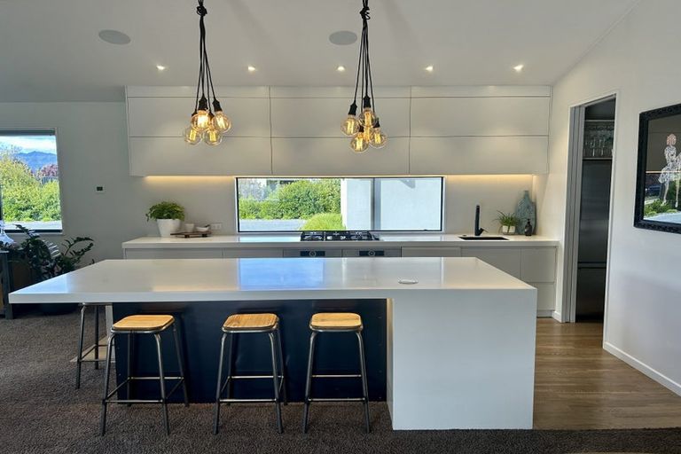 Photo of property in 5 Old Racecourse Road, Albert Town, Wanaka, 9305