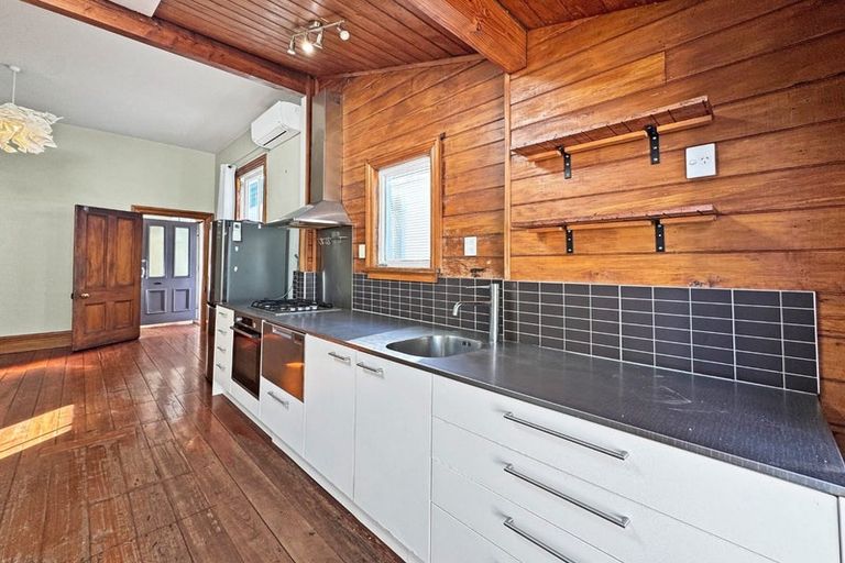 Photo of property in 27 Rintoul Street, Newtown, Wellington, 6021