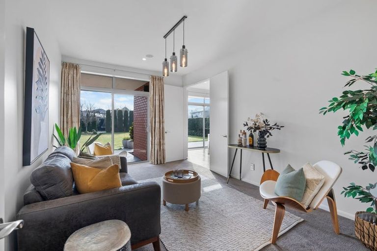 Photo of property in 69 Northwood Boulevard, Northwood, Christchurch, 8051