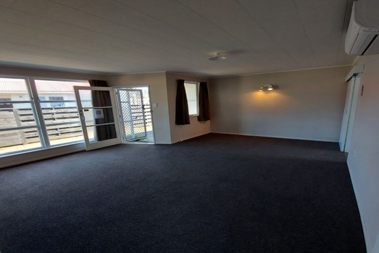 Photo of property in 25a Karamu Crescent, Wainuiomata, Lower Hutt, 5014