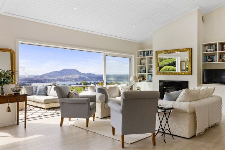 Photo of property in 97 Highland Drive, Acacia Bay, Taupo, 3385