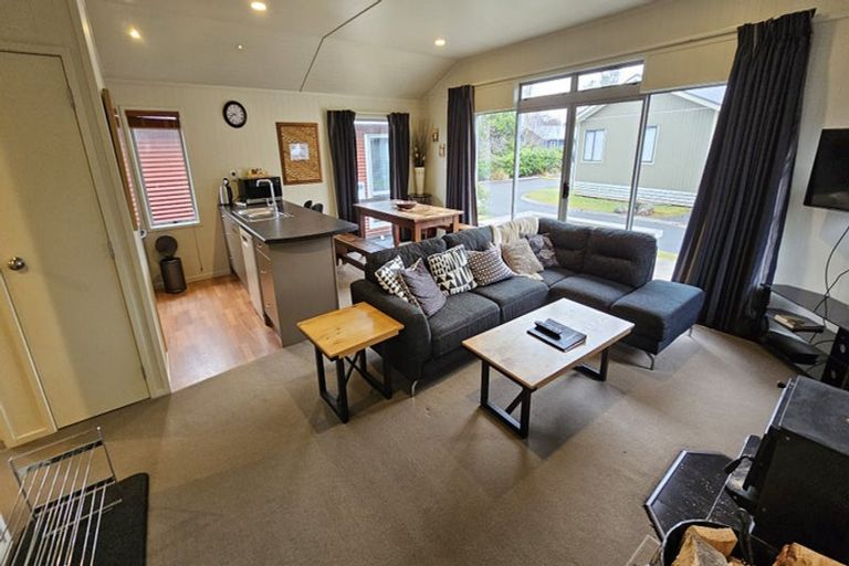 Photo of property in 20 Rangataua Rd (state Highway 49), Ohakune, 4625