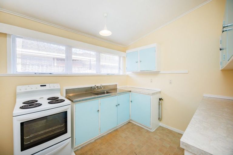 Photo of property in 15b Churchill Avenue, Hokowhitu, Palmerston North, 4410