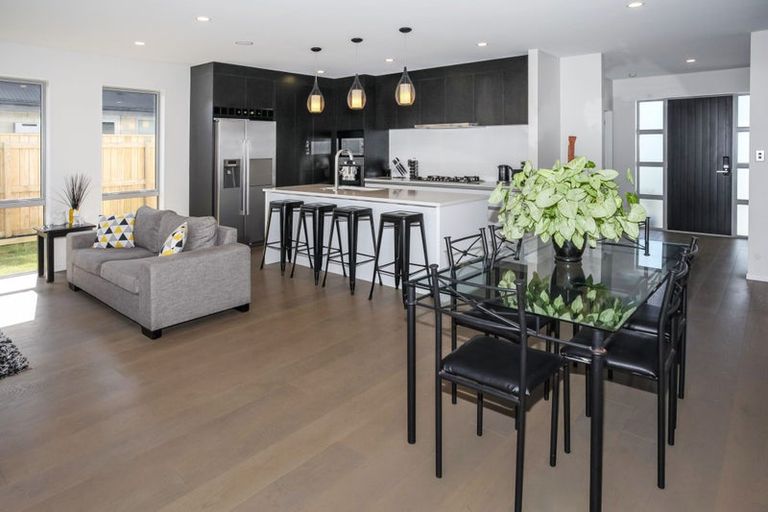 Photo of property in 293 Harbourside Drive, Karaka, Papakura, 2113