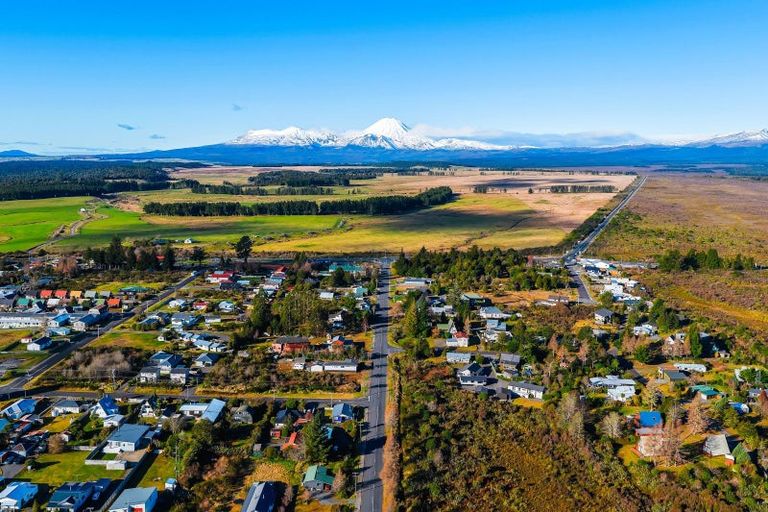 Photo of property in 24 Findlay Street, National Park, Owhango, 3989