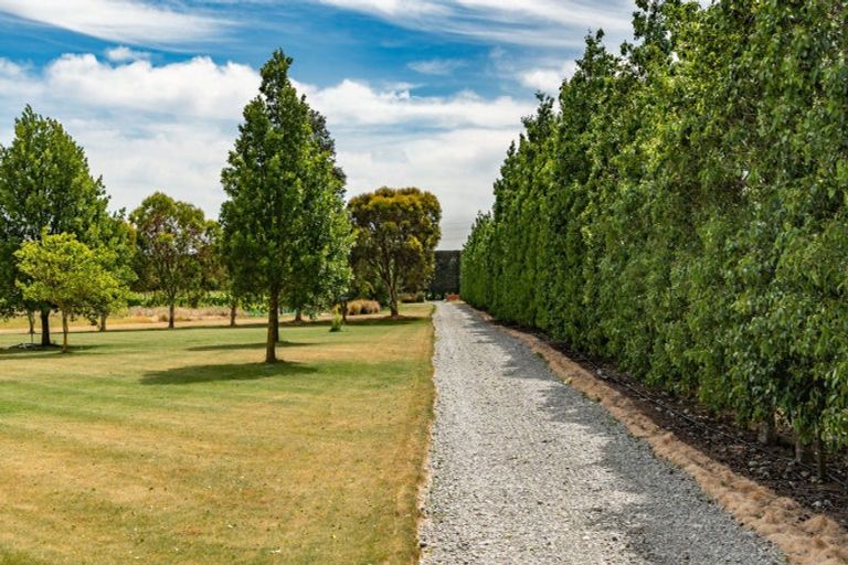 Photo of property in 375 Sharlands Road, Dunsandel, Rakaia, 7783