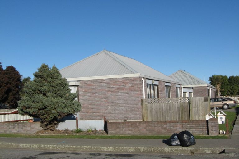 Photo of property in 33 Mortlake Street, Islington, Christchurch, 8042