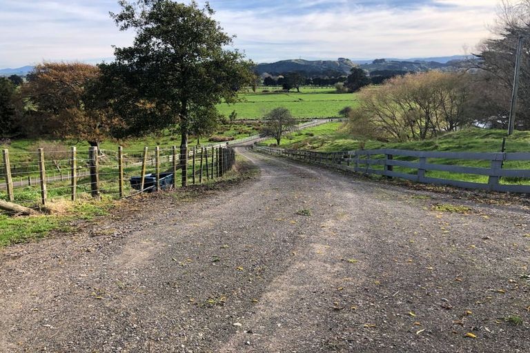 Photo of property in 53 Barrells Road, Pahiatua, 4982
