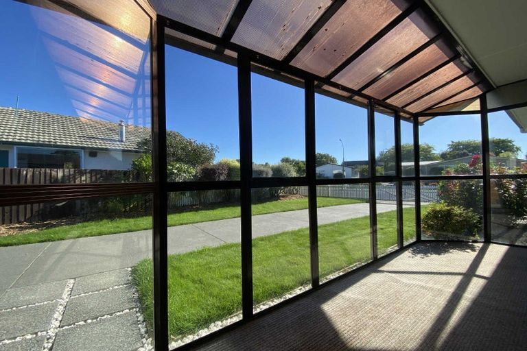 Photo of property in 8 Pelorus Place, Harewood, Christchurch, 8051