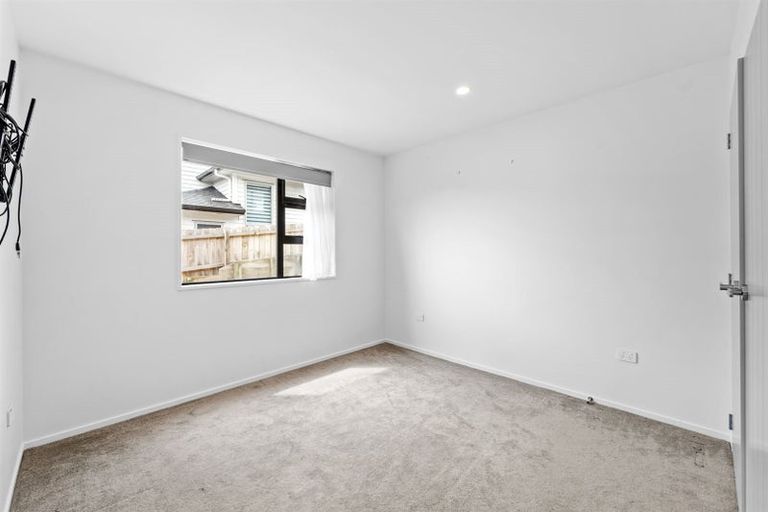 Photo of property in 10 Highway View Lane, Schnapper Rock, Auckland, 0632