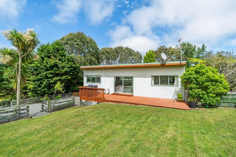 Photo of property in 97 Coroglen Rise, Pukerua Bay, 5026