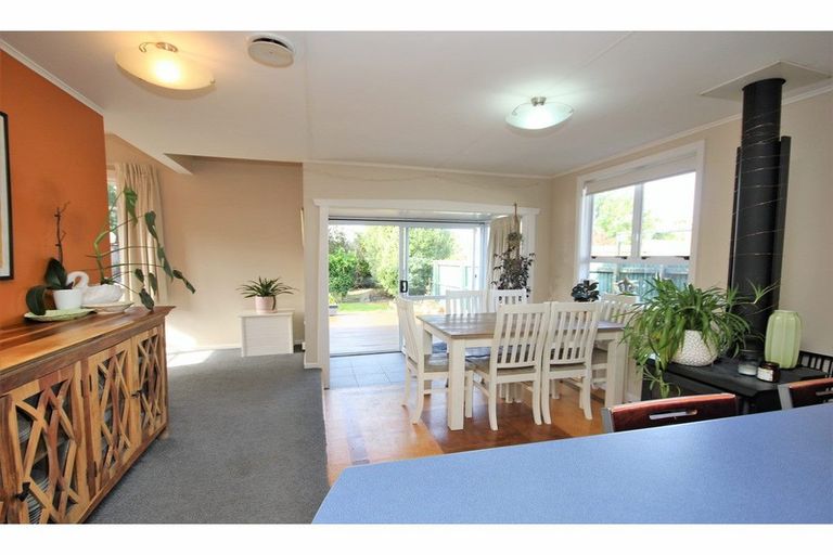 Photo of property in 7 Clouston Street, Saint Martins, Christchurch, 8022