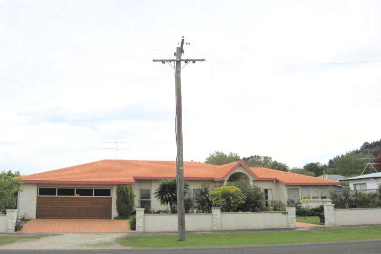 Photo of property in 128a Fox Street, Whataupoko, Gisborne, 4010