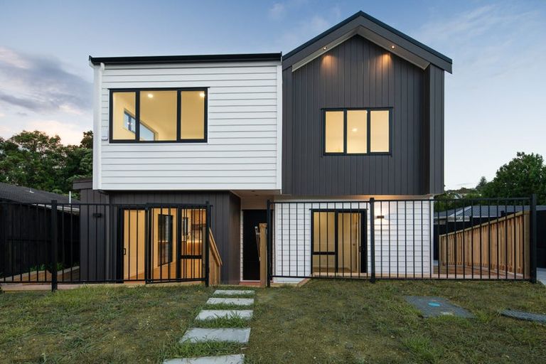 Photo of property in 24a Scarlock Avenue, Browns Bay, Auckland, 0630