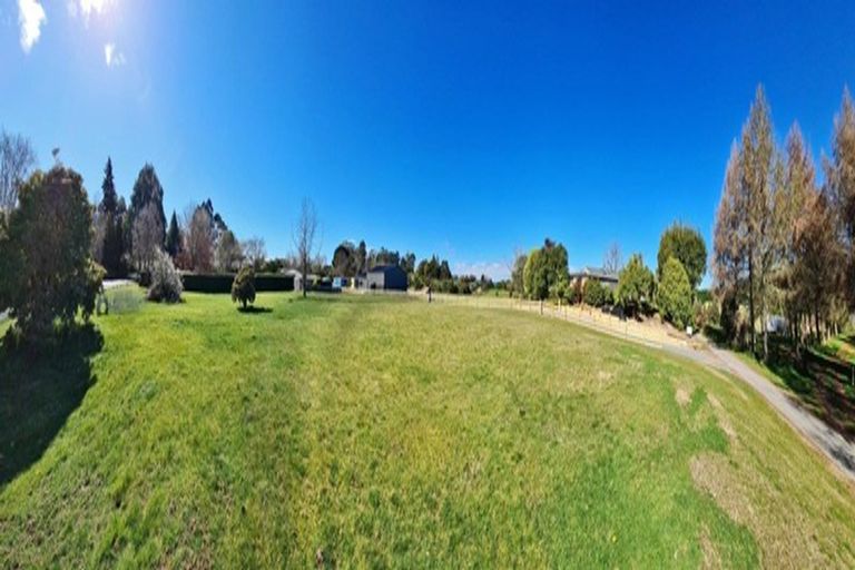 Photo of property in 201 Gillespie Place, Acacia Bay, Taupo, 3385