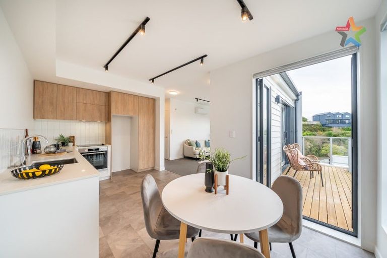 Photo of property in 69u6 Tiketike Way, Brooklyn, Wellington, 6021