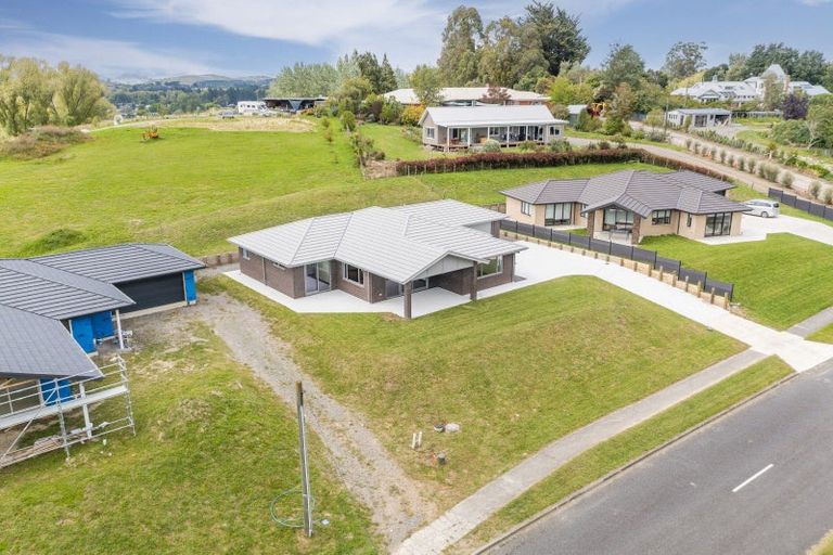 Photo of property in 91 Abbotsford Road, Waipawa, 4210