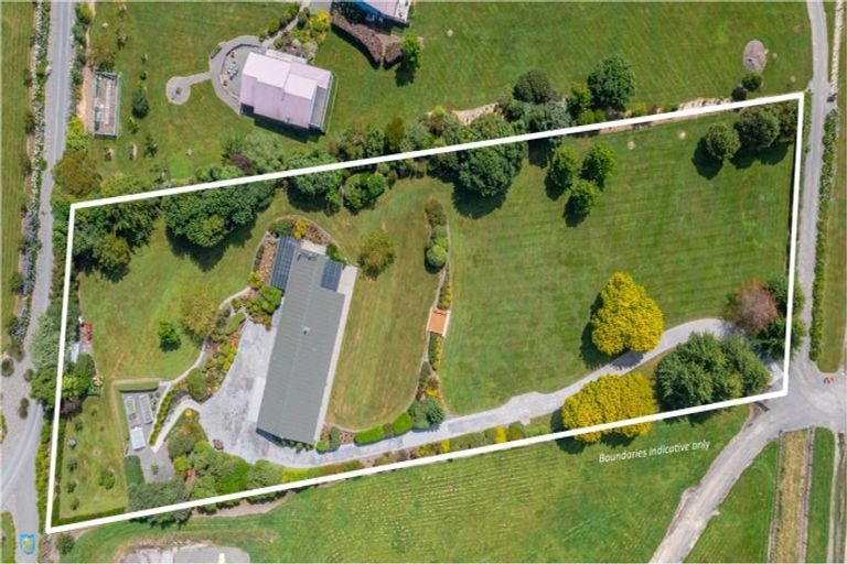 Photo of property in 72 Hatuma Road, Waipukurau, 4281