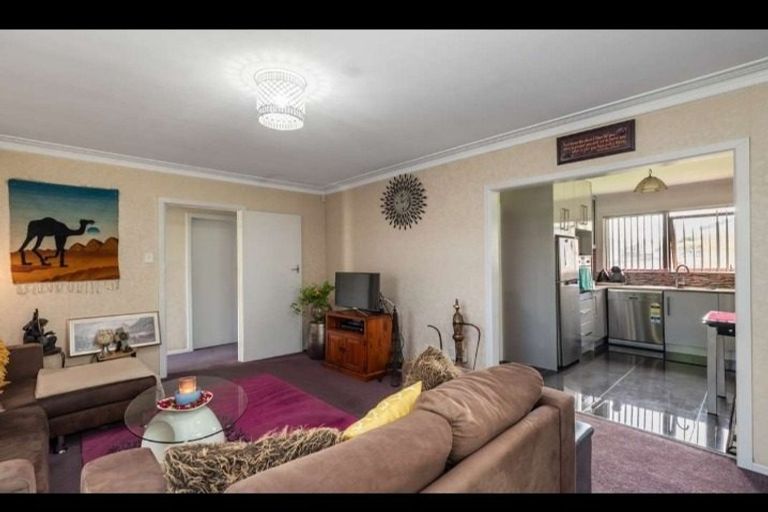 Photo of property in 3/10 Mahon Place, Papatoetoe, Auckland, 2025
