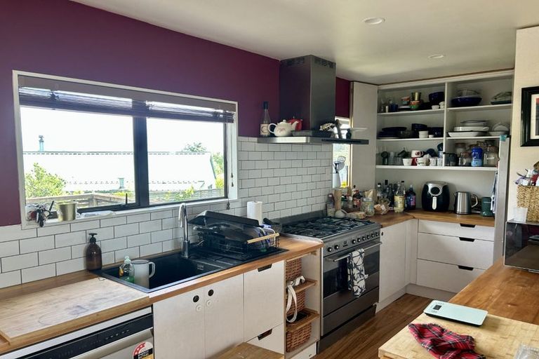 Photo of property in 9 Point Street, Raglan, 3225