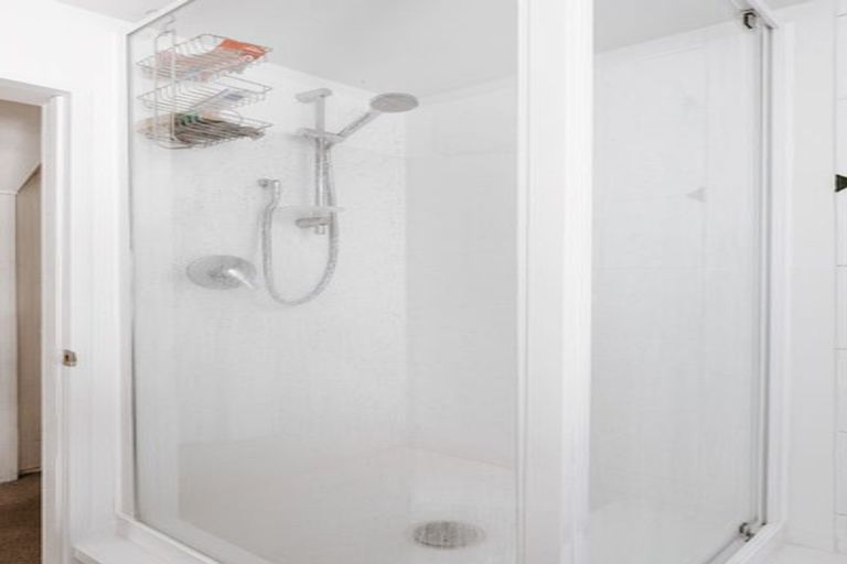 Photo of property in 590 Maunganui Road, Mount Maunganui, 3116