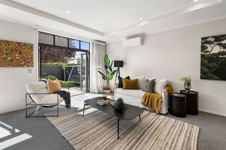 Photo of property in 30 Country Club Terrace, Northwood, Christchurch, 8051