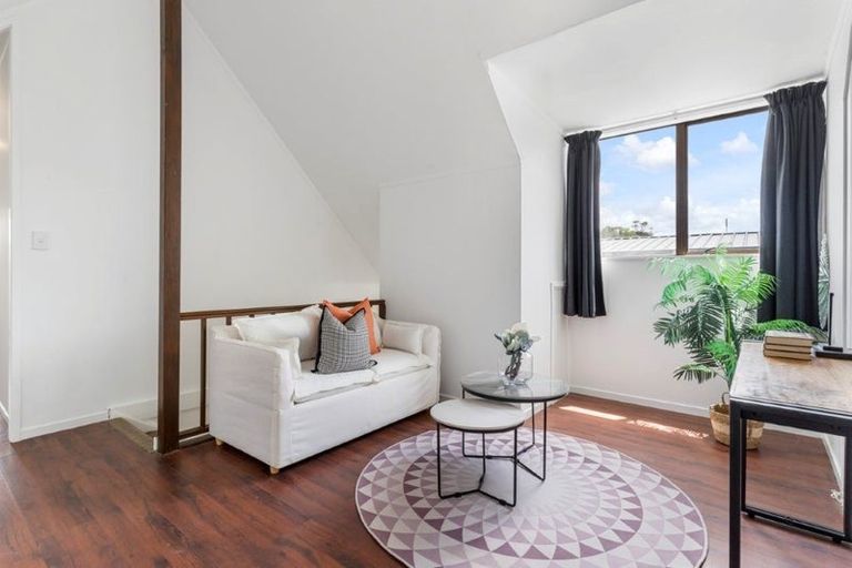 Photo of property in 9a Brandon Road, Manly, Whangaparaoa, 0930