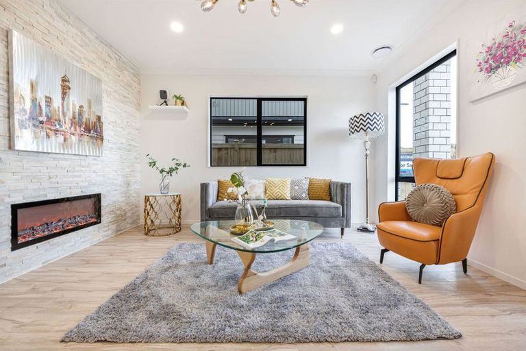Photo of property in 24 Matahae Drive, Flat Bush, Auckland, 2019