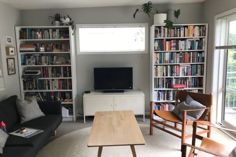 Photo of property in 292 Ohiro Road, Brooklyn, Wellington, 6021