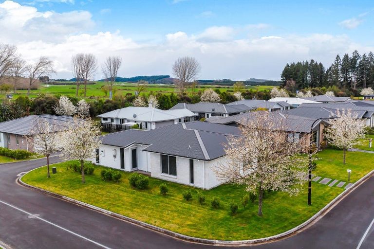 Photo of property in 28 Bastille Court, Rangatira Park, Taupo, 3330