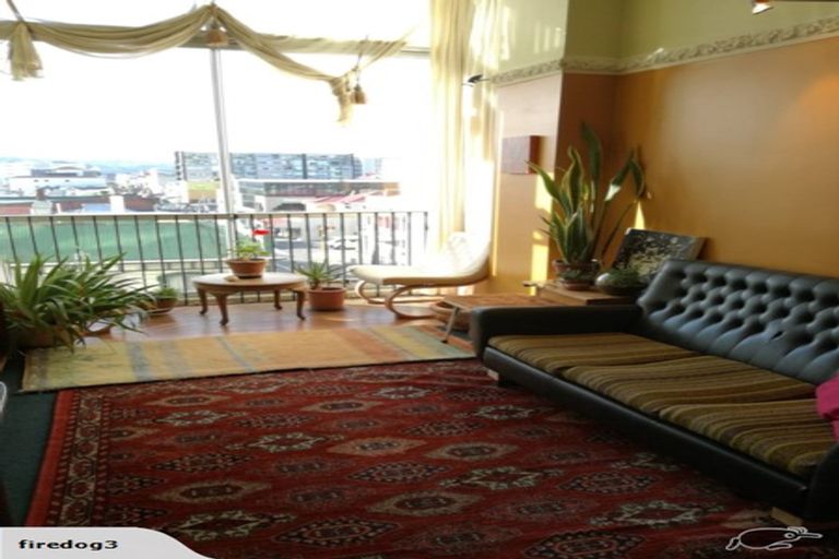 Photo of property in Qba Apartments, 2i/51 Webb Street, Mount Cook, Wellington, 6011