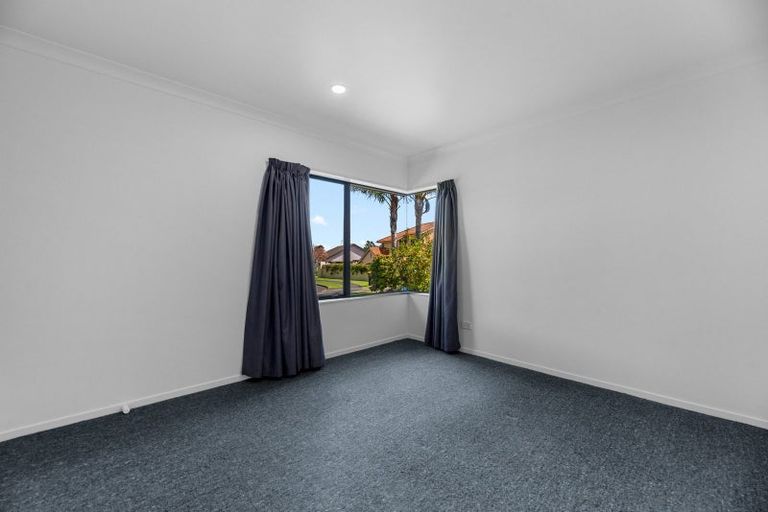 Photo of property in 22 Arrowfield Drive, Pyes Pa, Tauranga, 3112