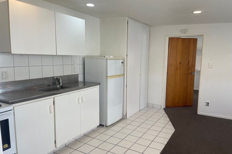 Photo of property in 55 Endeavour Street, Lyall Bay, Wellington, 6022