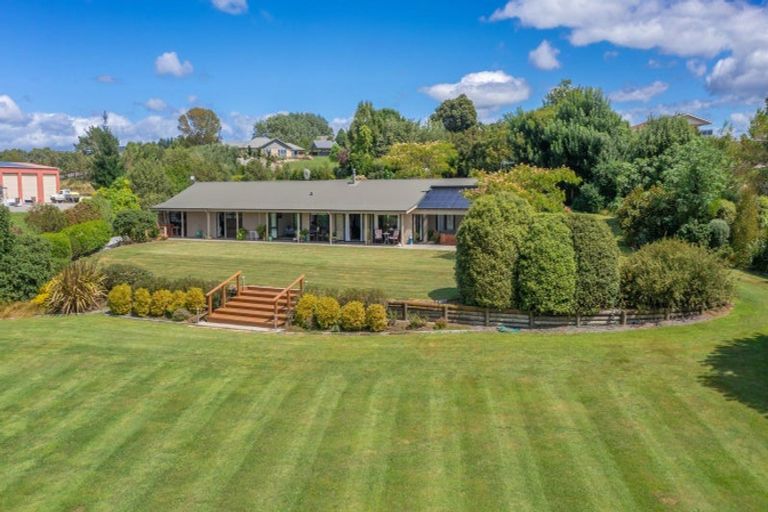 Photo of property in 72 Hatuma Road, Waipukurau, 4281