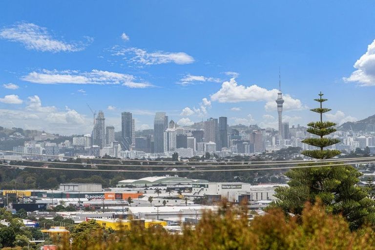 Photo of property in 2a Sycamore Drive, Sunnynook, Auckland, 0620