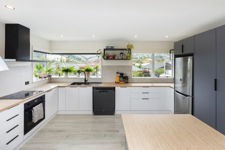 Photo of property in 63 Malcolm Avenue, Beckenham, Christchurch, 8023